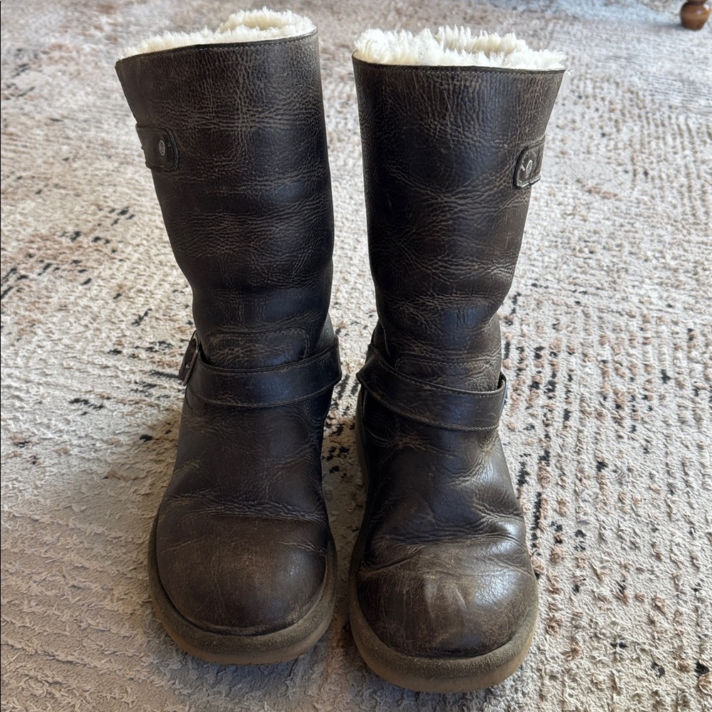 UGG Kensington boot - Picture 3 of 14